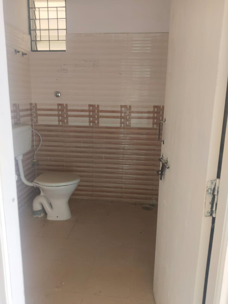 Flat for sale in Balagaranahalli Village, Bengaluru — photo 1