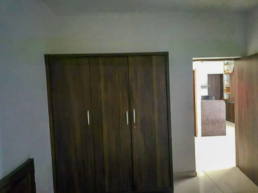 3 BHK Flat for sale in Vina Apartment, Urban Rajkot — photo 10