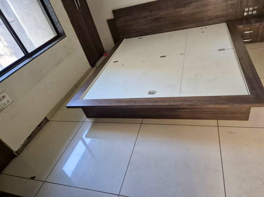3 BHK Flat for sale in Vina Apartment, Urban Rajkot — photo 19