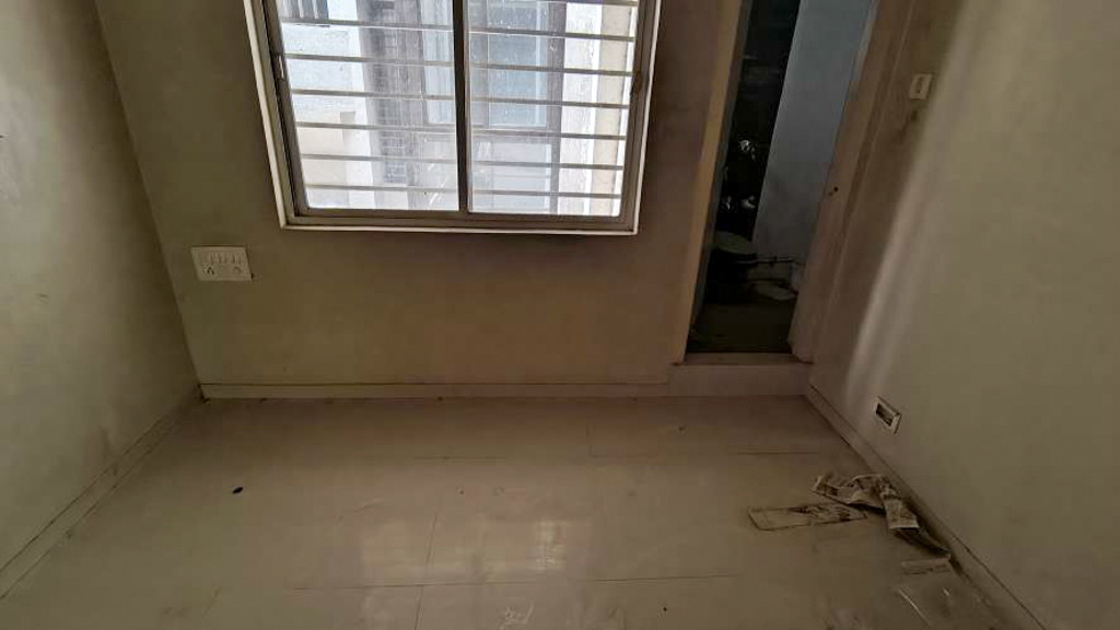 3 BHK Flat for sale in Radhe Complex, Urban Rajkot — photo 10