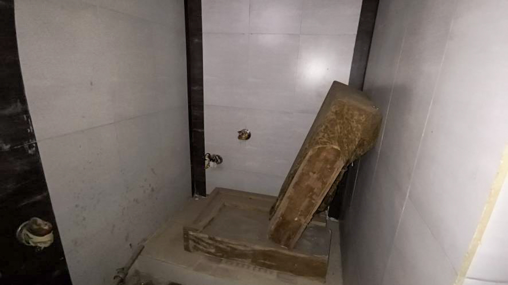 3 BHK Flat for sale in Radhe Complex, Urban Rajkot — photo 1