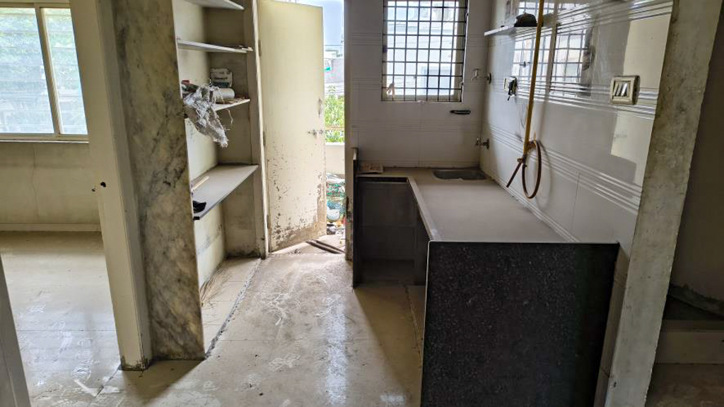 3 BHK Flat for sale in Radhe Complex, Urban Rajkot — photo 38