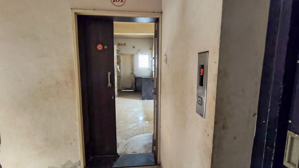 3 BHK Flat for sale in Radhe Complex, Urban Rajkot — photo 47