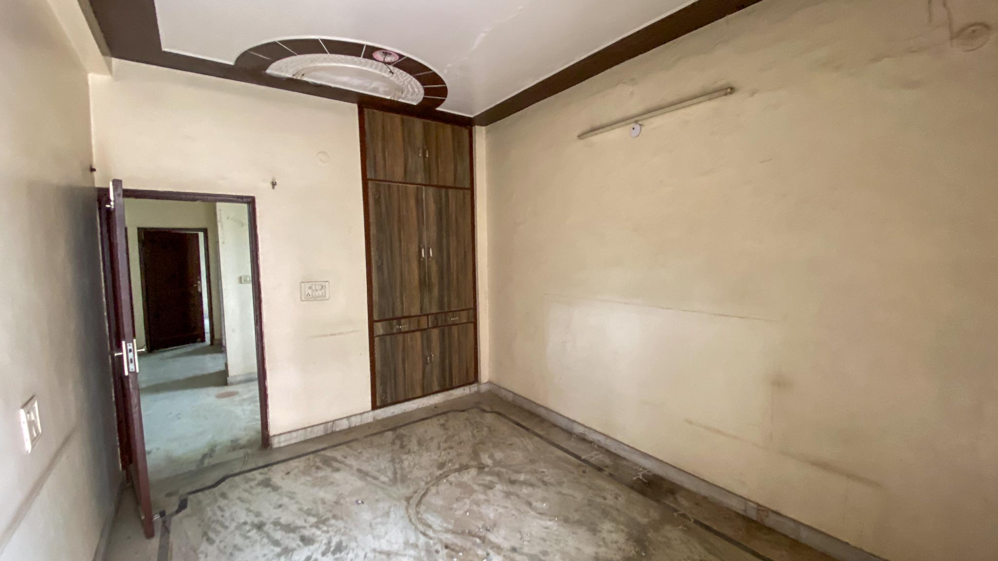 1350 square feet Flat for sale in Bhajanpura New Delhi — photo 3