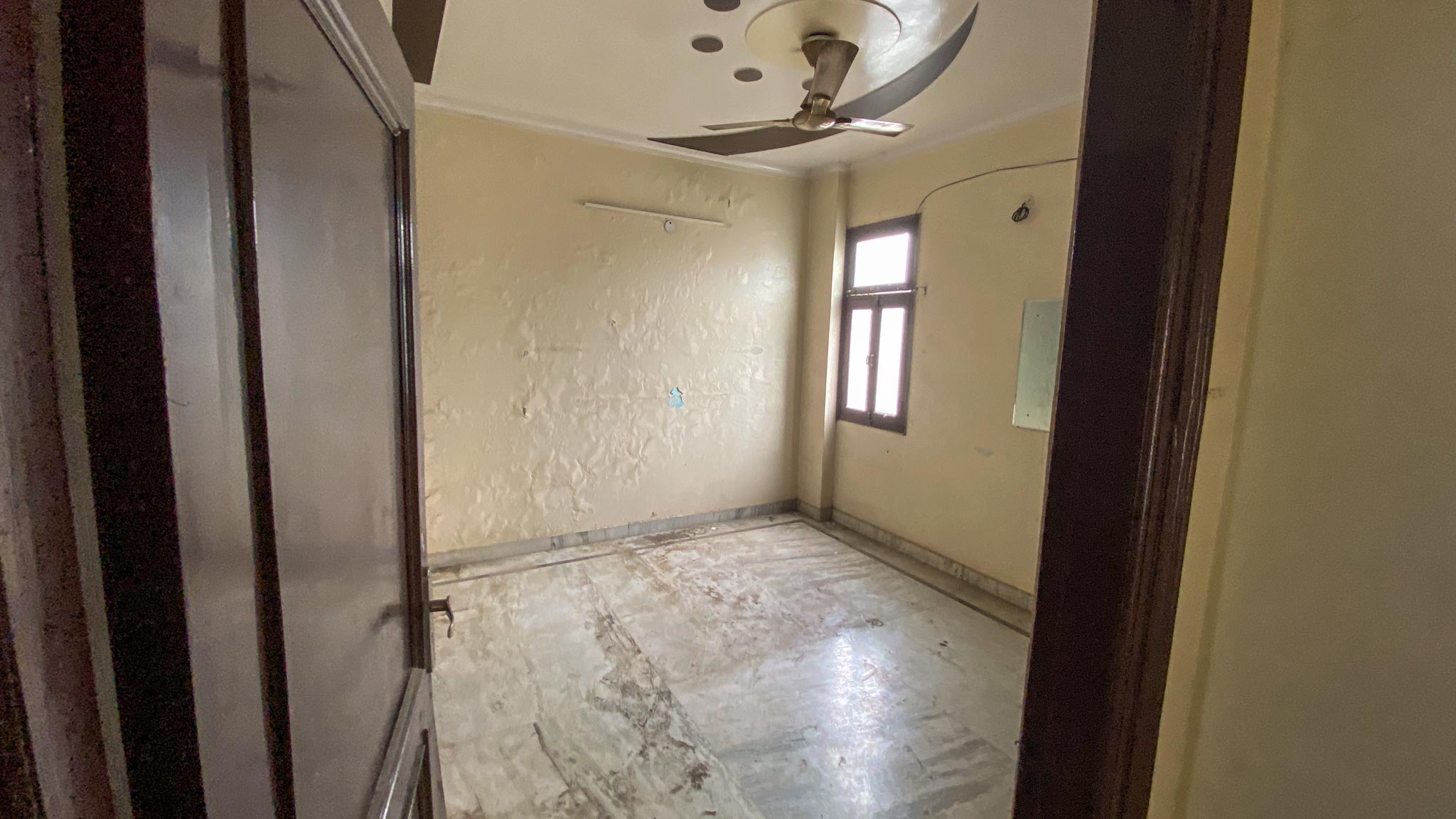 1350 square feet Flat for sale in Bhajanpura New Delhi — photo 8