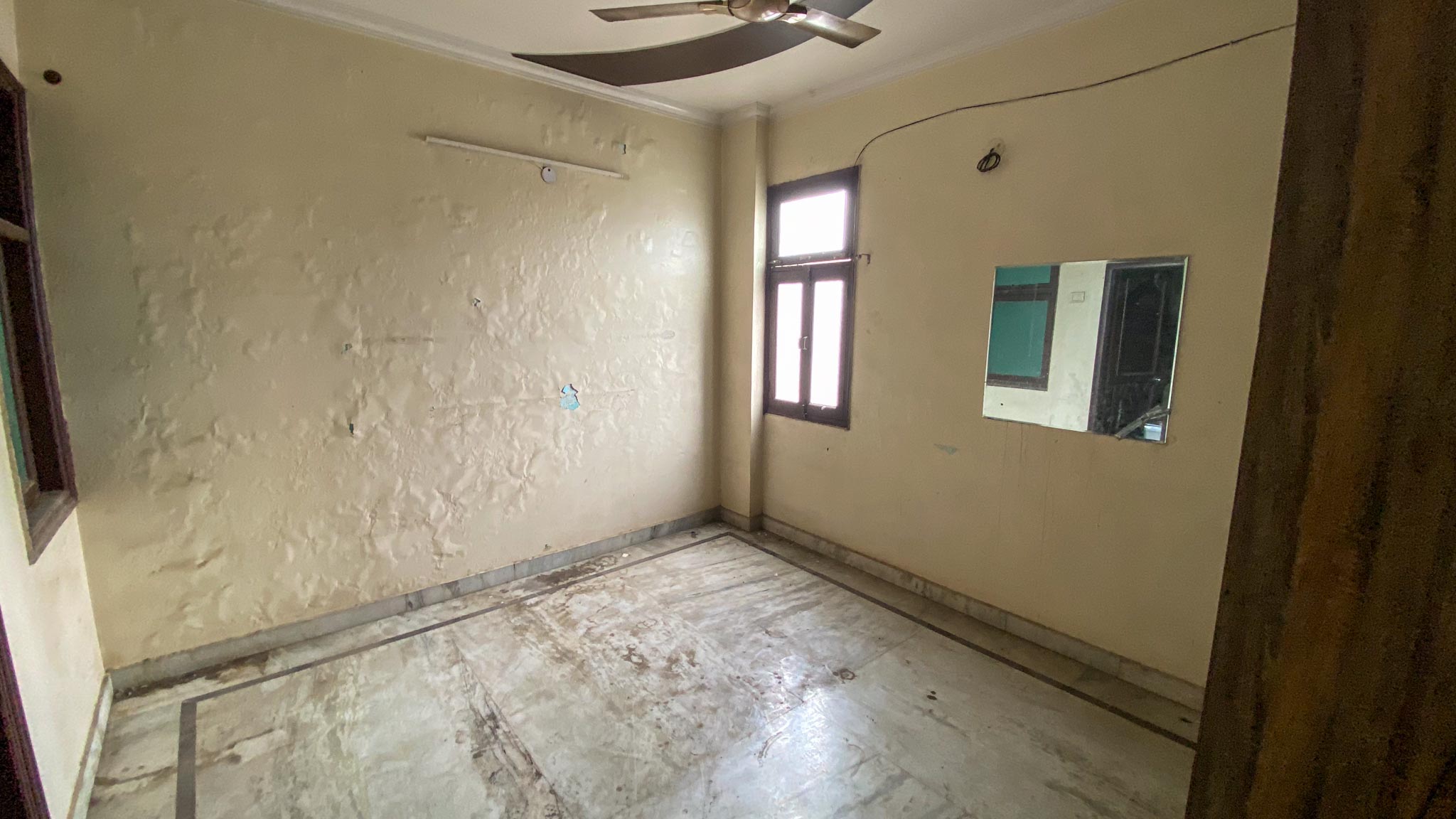 1350 square feet Flat for sale in Bhajanpura New Delhi — photo 33