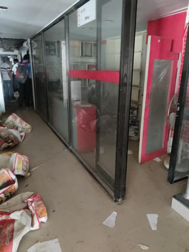 Godowns for sale in village Vavdi Bujarg Taluka Godhra Panchmahal Gujarat Godhra — photo 10