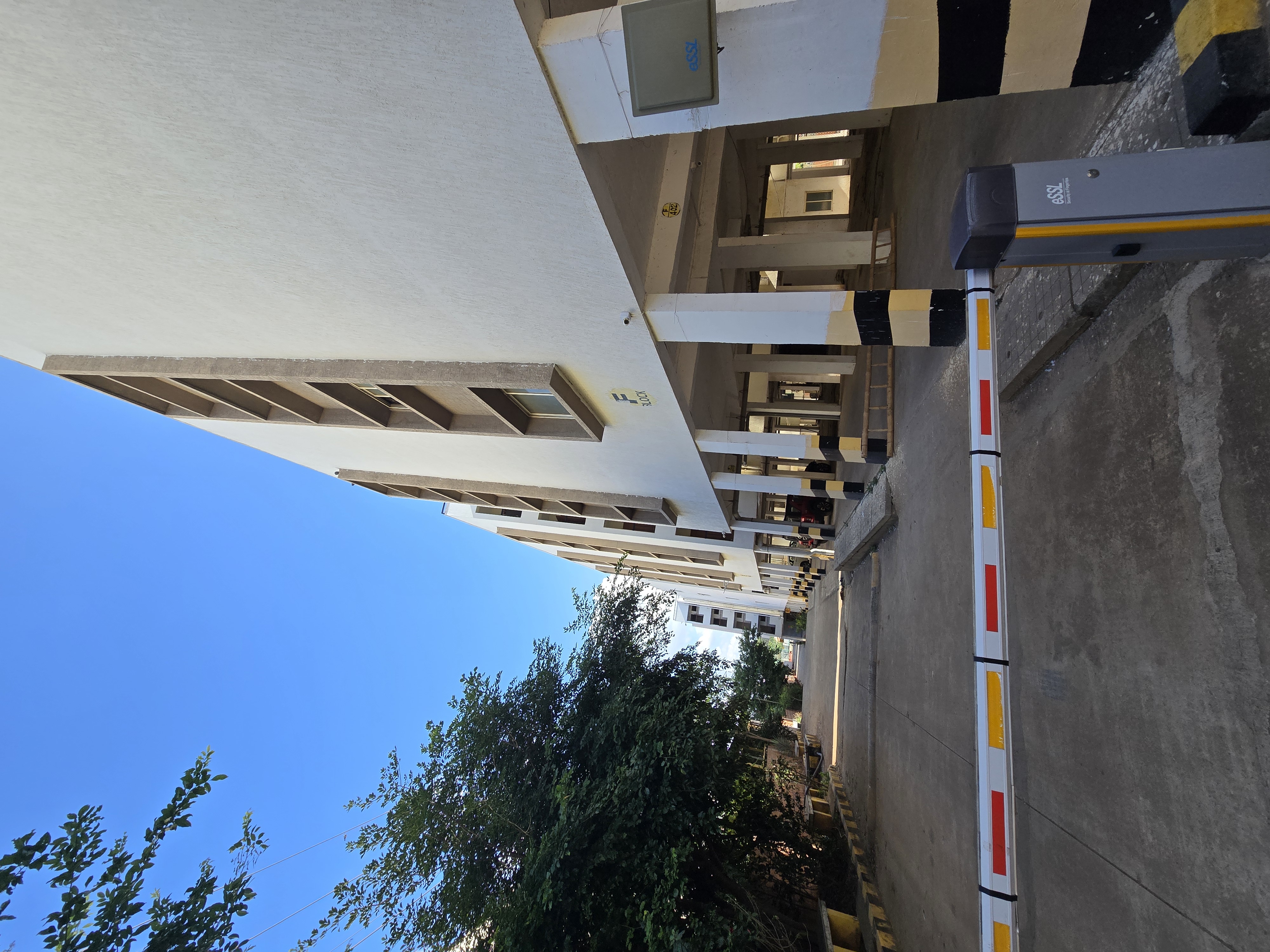 1089 square feet Flat for sale in Bengaluru — photo 2