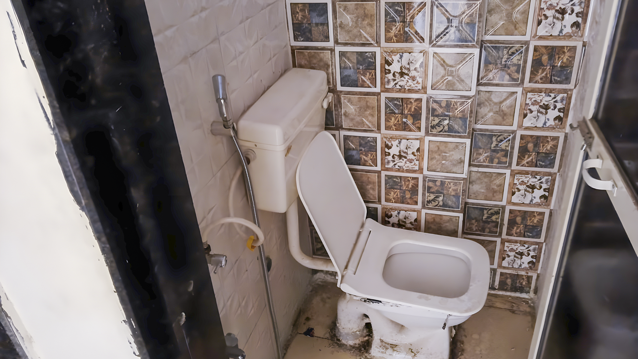 1 BHK Flat for sale in Crystal Plaza, Ulwe Panvel Chowk — photo 2