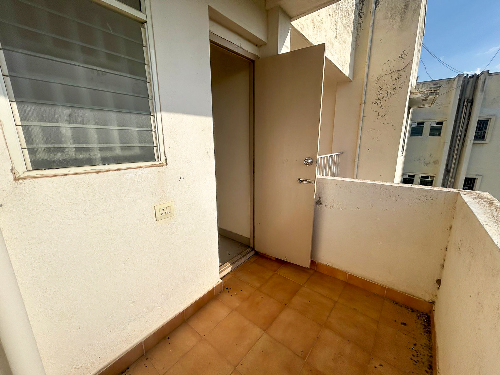 2 BHK Flat for sale in SKYGOLD JEEVANKEERTHI COMMANDERS AEROVIEW, Devanahalli Devanahalli — photo 17