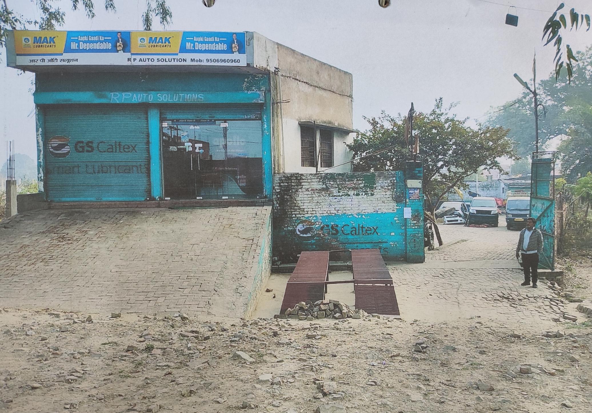 501.8 square meter Godowns for sale in Gangaghat — photo 1