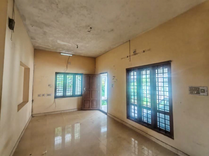 2000 square feet Individual House for sale in C A COLLINS AND C A RAPHY, OLLUR Nenmenikkara — photo 7