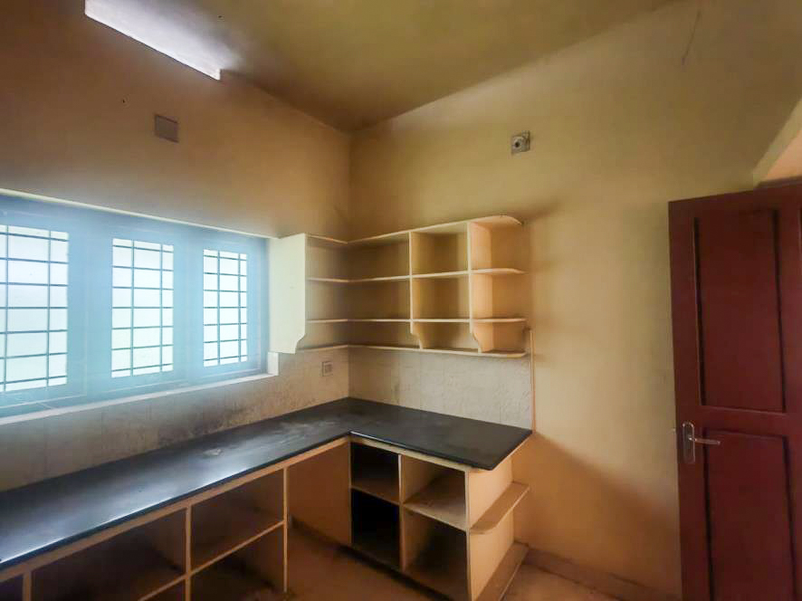 2000 square feet Individual House for sale in C A COLLINS AND C A RAPHY, OLLUR Nenmenikkara — photo 17