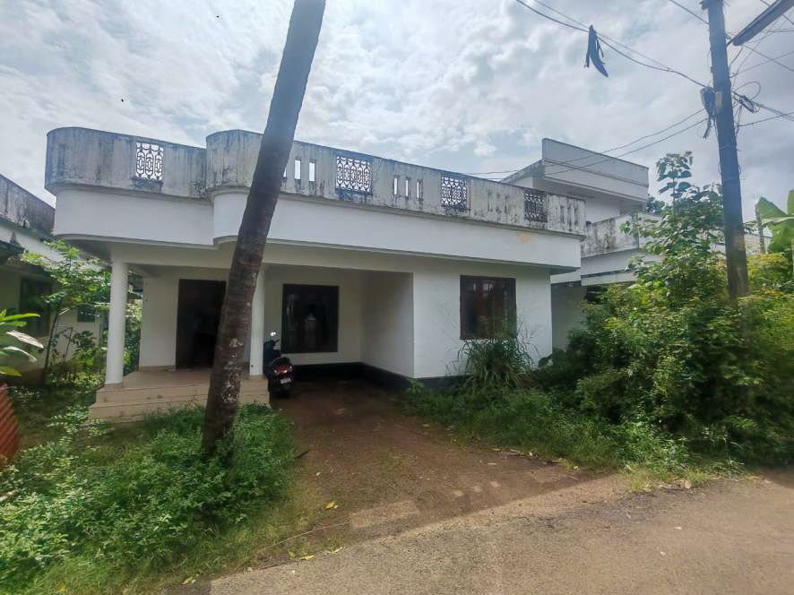 2000 square feet Individual House for sale in C A COLLINS AND C A RAPHY, OLLUR Nenmenikkara — photo 24