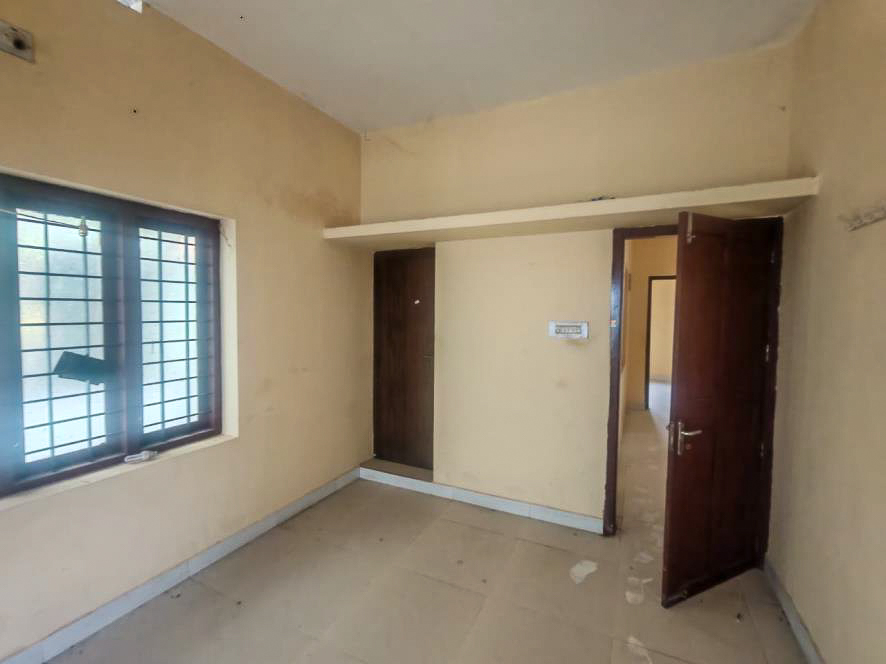2000 square feet Individual House for sale in C A COLLINS AND C A RAPHY, OLLUR Nenmenikkara — photo 33