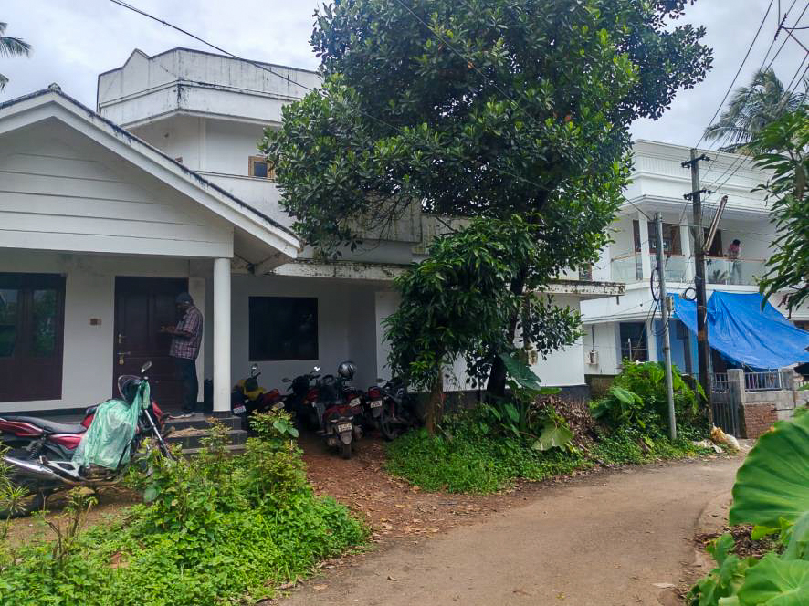 2000 square feet Individual House for sale in C A COLLINS AND C A RAPHY, OLLUR Nenmenikkara — photo 69