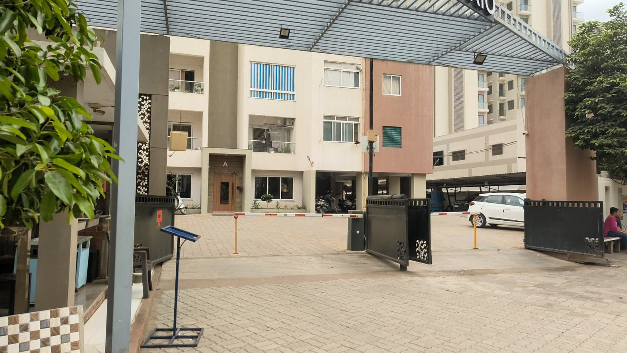79.82 square meter Flat for sale in Rajkot — photo 4