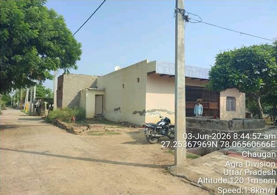 768 square meter Individual House for sale in naraich Agra — photo 2