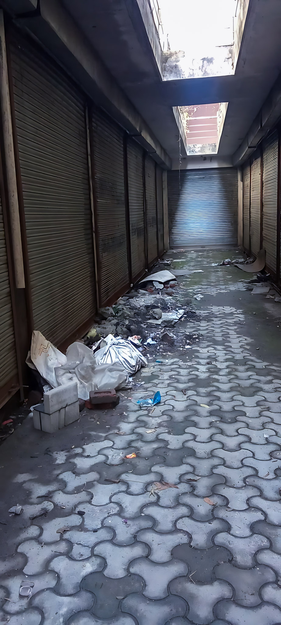 Shops for sale in NEAR MAA RENUKA ASSOCIATES AT MAUZA UP SAMPDA SHAMSHERPUR TEH POANTA SAHIB DISTRICT SIRMAUR Nahan — photo 2