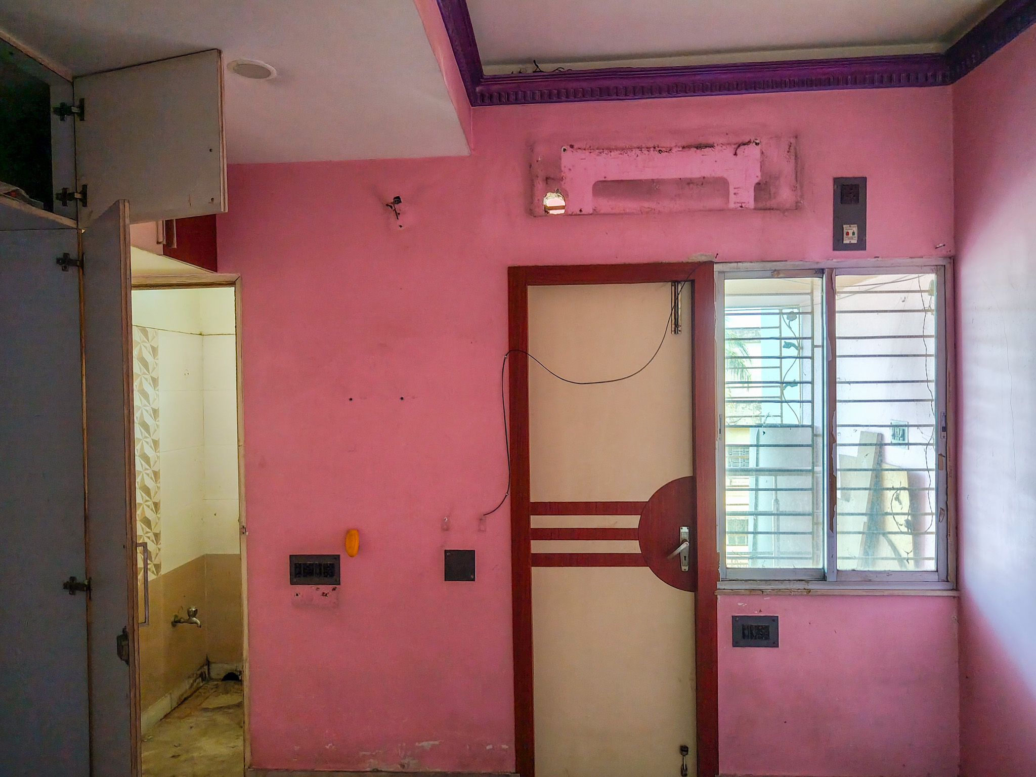 800 square feet Flat for sale in BEHALA Kolkata — photo 4