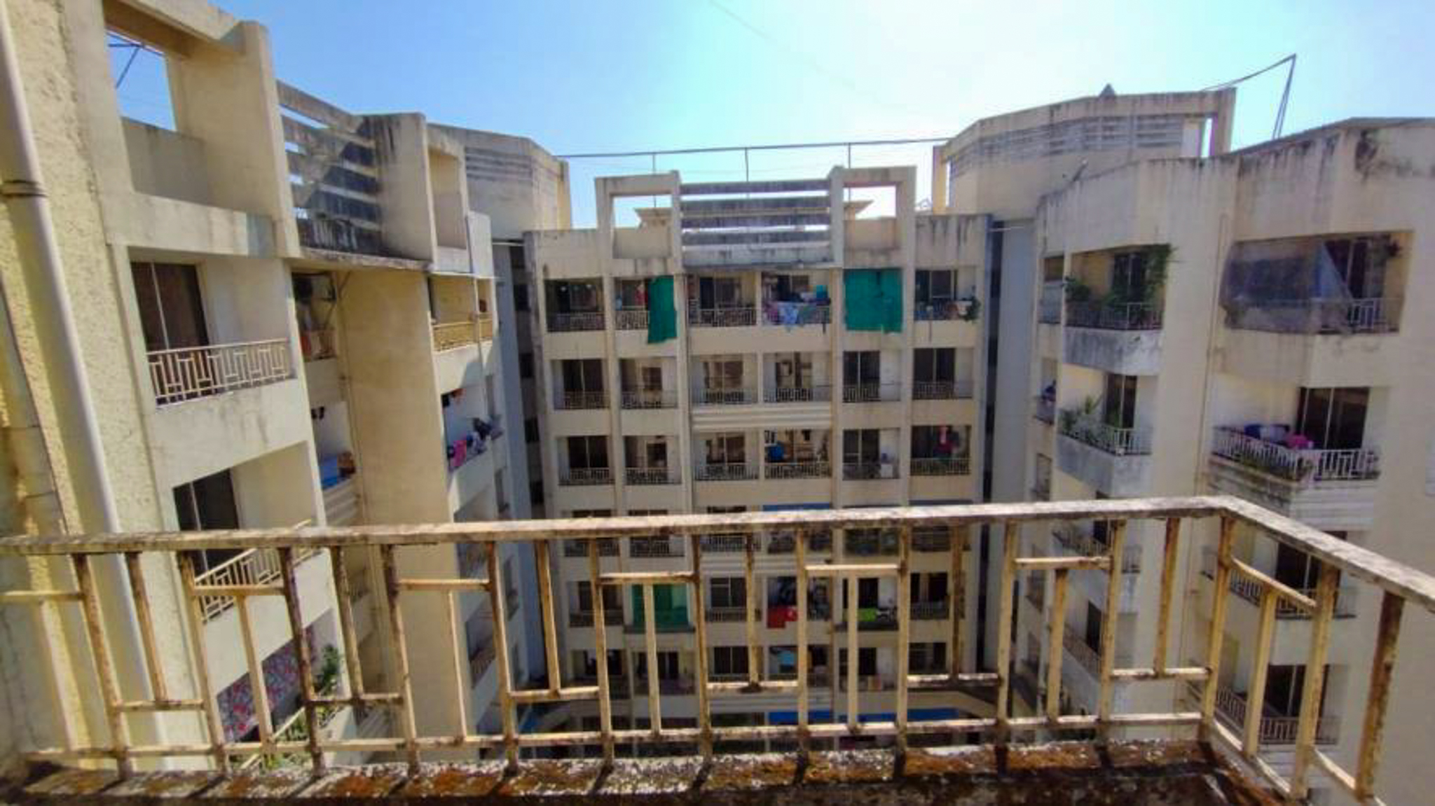 Flat for sale in Badlapur — photo 1