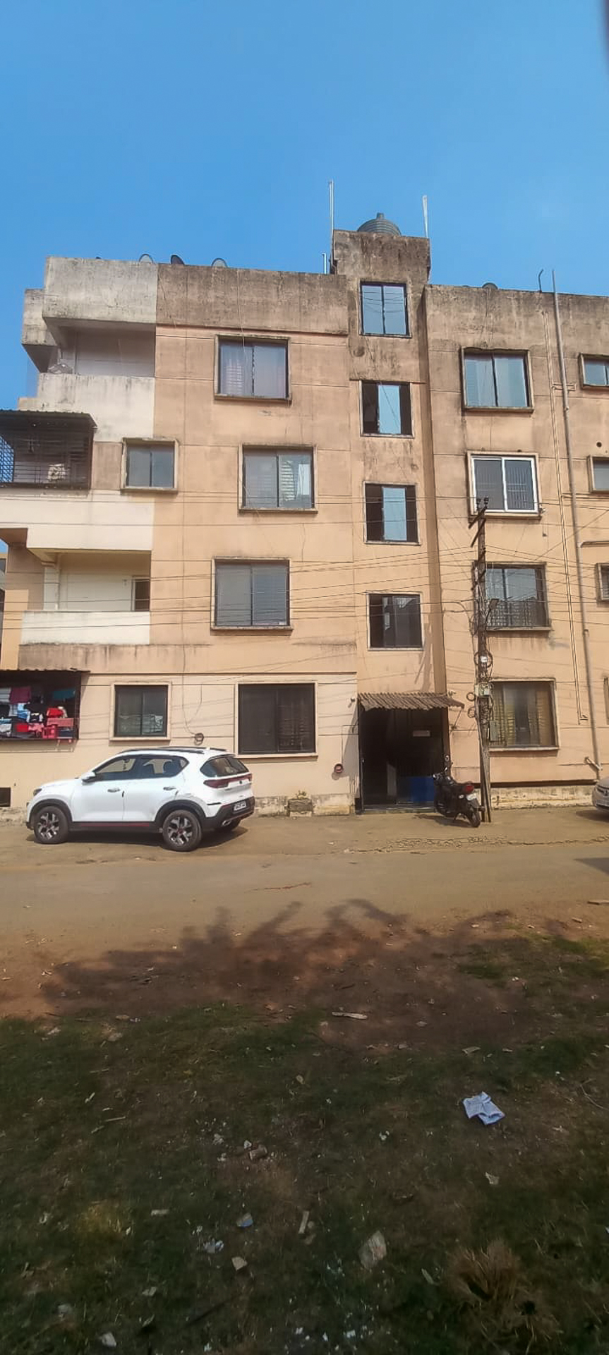 960 square feet Flat for sale in NAVEEN PARK KESHWAPUR Hubballi — photo 3