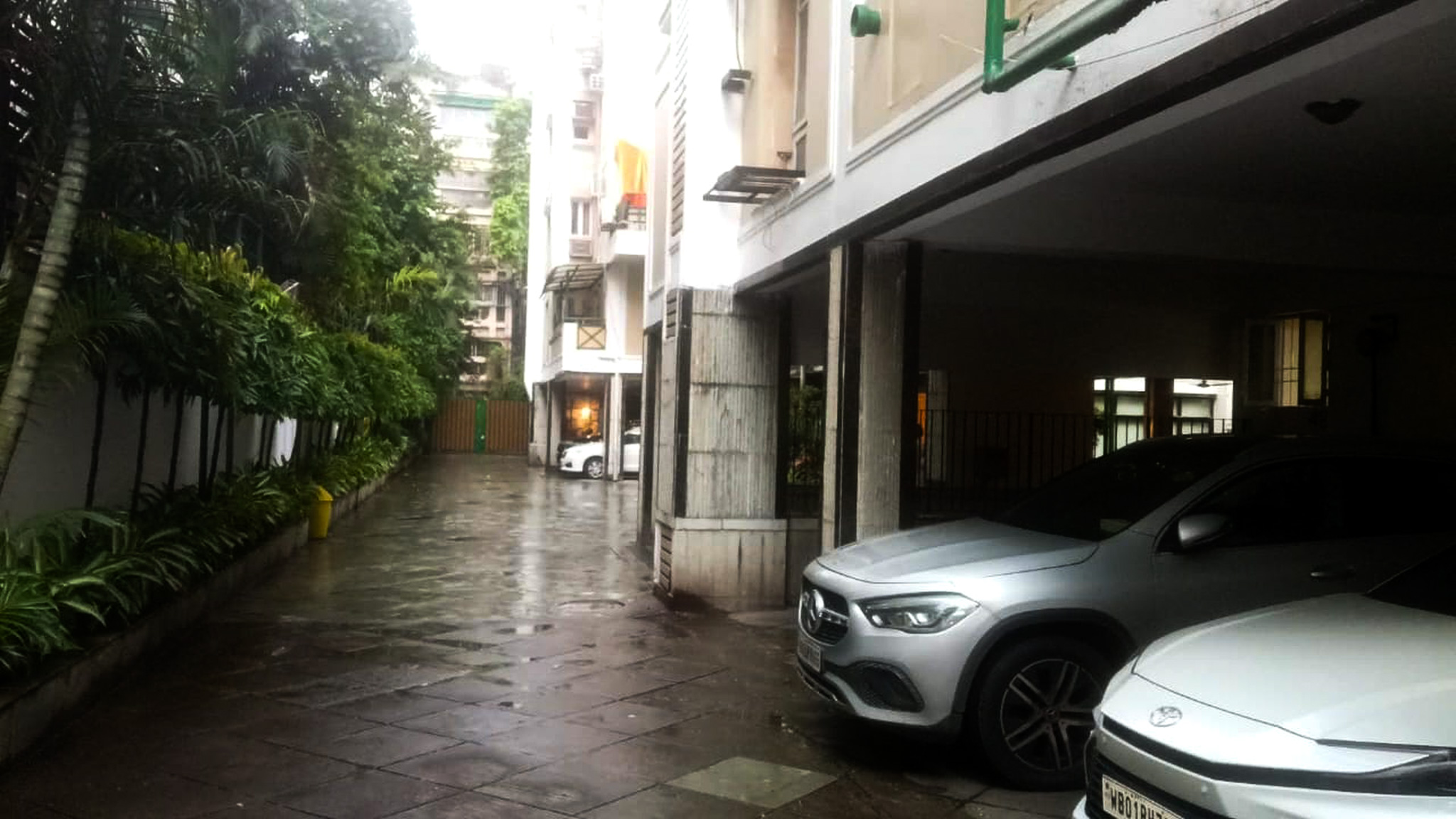 Flat for sale in Alipore Kolkata — photo 2