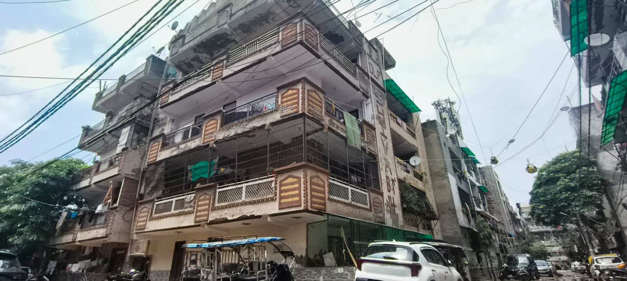1100 square feet Flat for sale in DLF DILSHAD EXTESION II, BHOPURA, GHAZIABAD Ghaziabad — photo 1