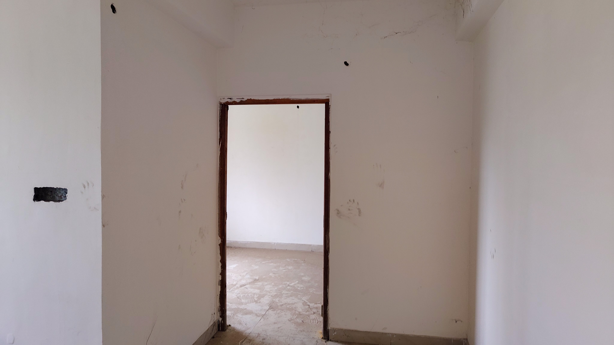 996 square feet Flat for sale in Chandapur Champagachhi — photo 1