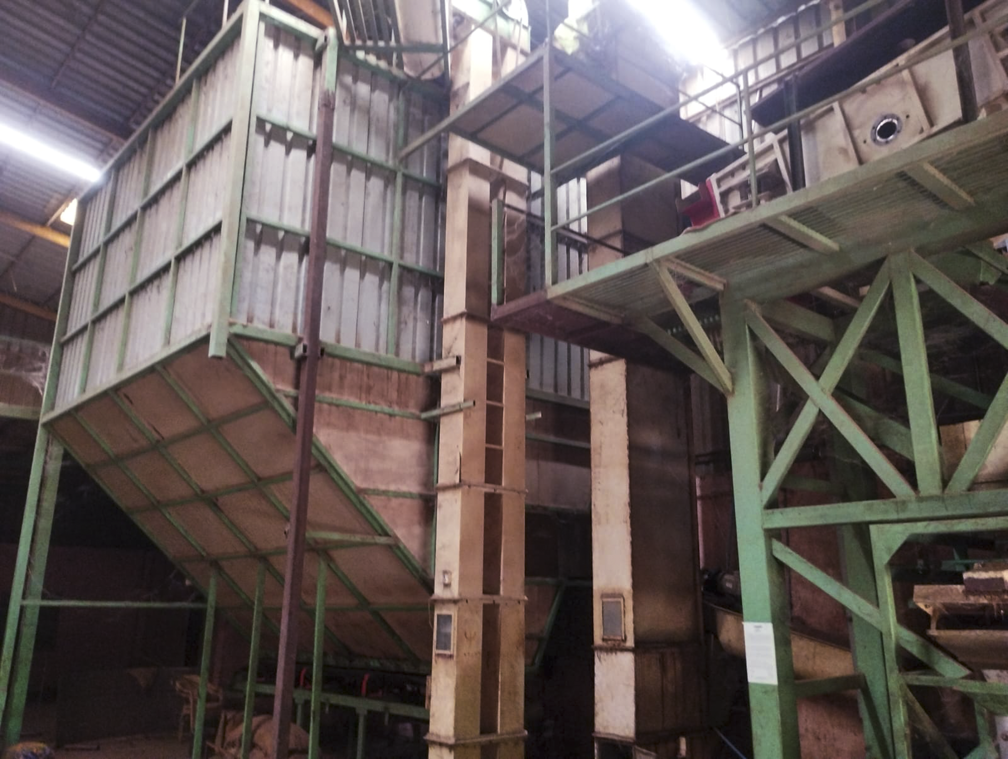 456.4 square meter Shed with Plant and Machinery for sale in PRAGATI INDUSTRIAL ESTATE, KAPADWANJ Kapadvanj — photo 2