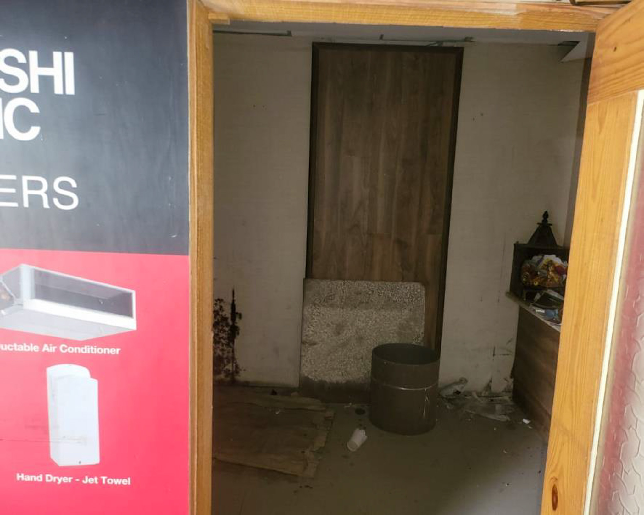 21.47 square meter Shops for sale in GOMTI NAGAR NEAR MITHAI WAALA CHAURAHA Lucknow — photo 9