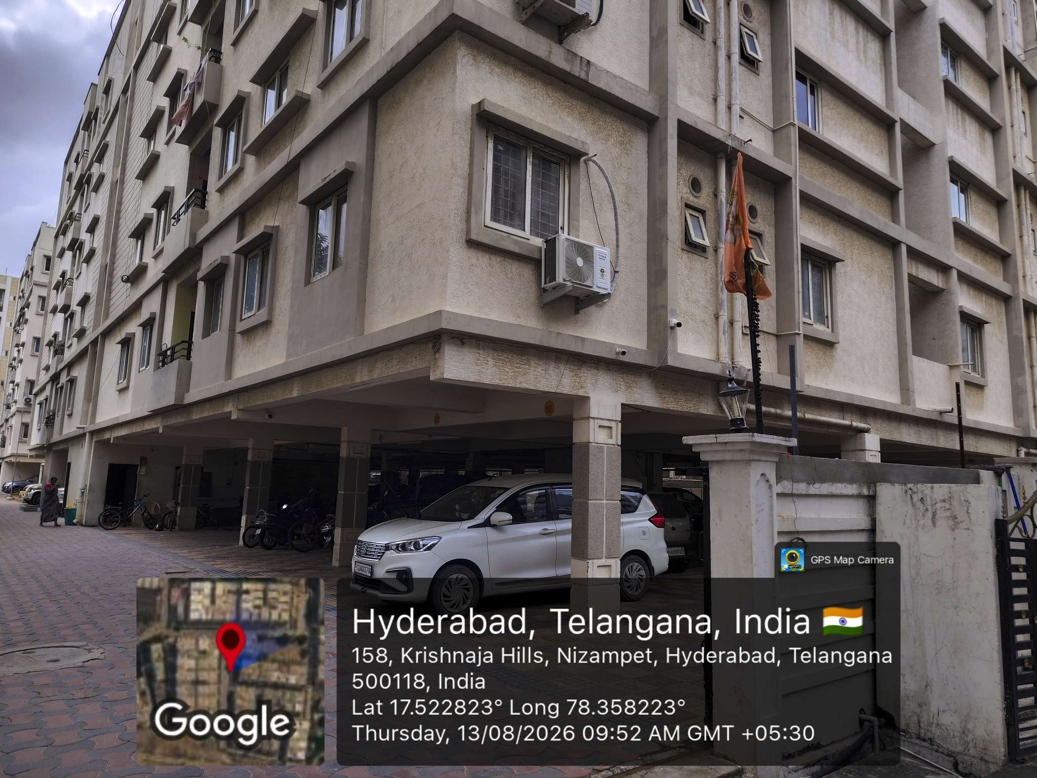 2 BHK Flat for sale in MAXIMUS HILL SIDE TOWERS, BACHUPALLY VILLAGE AND MANDAL Hyderabad — photo 1