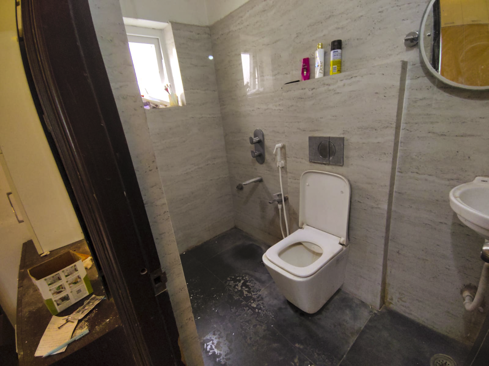 2 BHK Flat for sale in MAXIMUS HILL SIDE TOWERS, BACHUPALLY VILLAGE AND MANDAL Hyderabad — photo 2