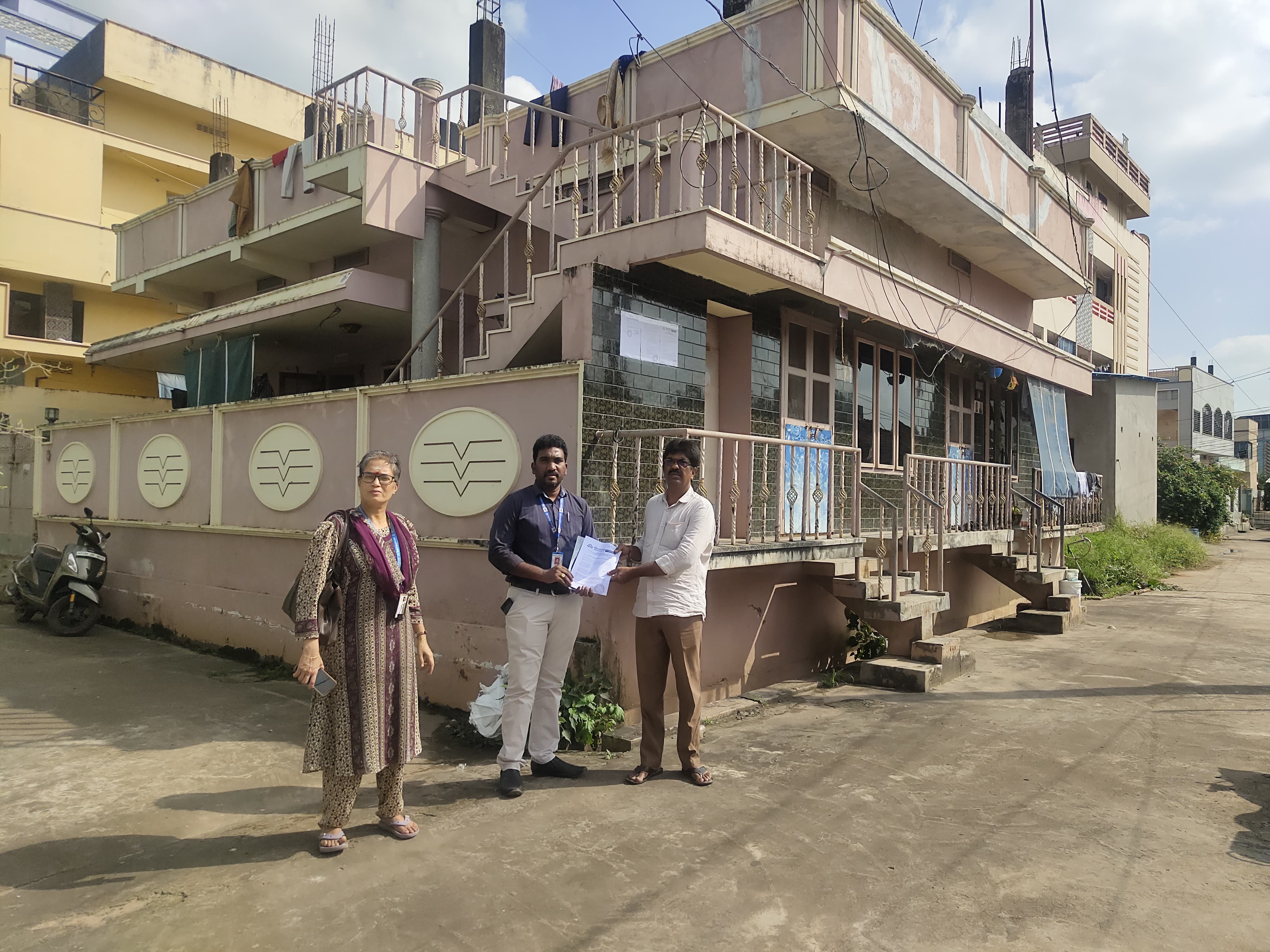 161 square yard Individual House for sale in Anaparthi — photo 1