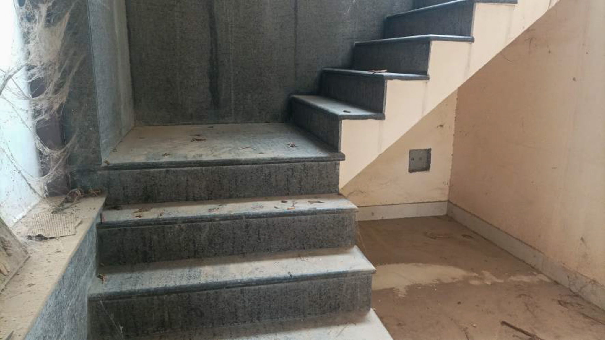 Industrial Plot with Factory Building for sale in ganganagar Sri Ganganagar — photo 5