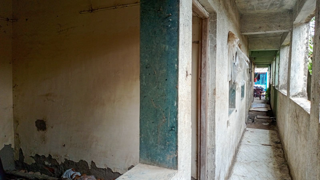 Flat for sale in Boisar — photo 1