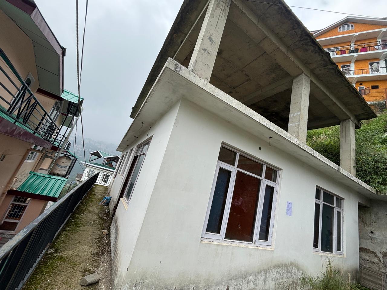 247.44 square meter Individual House for sale in lower panthagati pratap nagar Shimla — photo 2