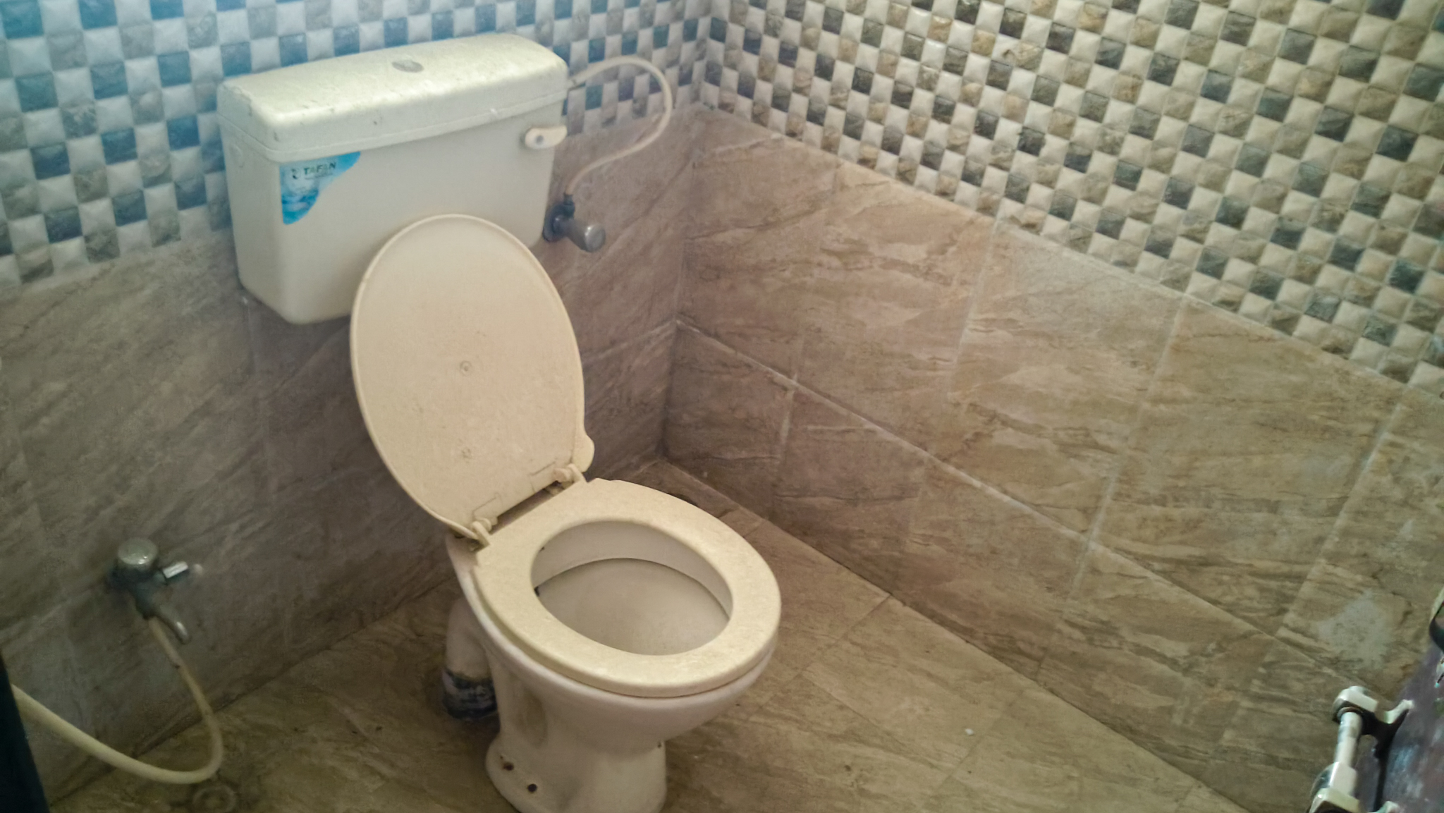1010 square feet Flat for sale in KOHINOOR AMBROSIA, Pune — photo 10