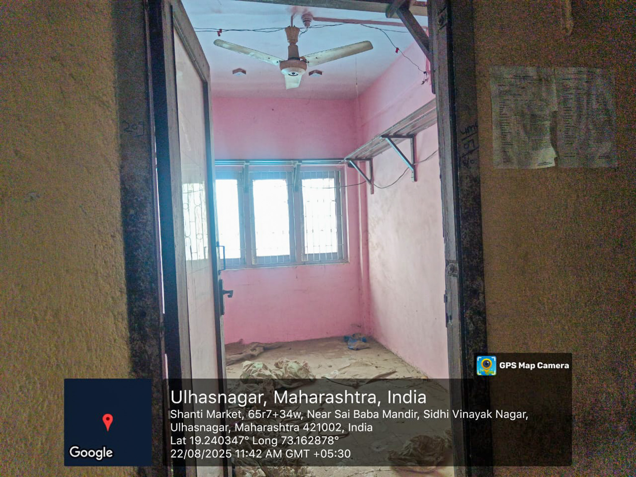 Shops for sale in ULHASNAGAR Ulhasnagar — photo 1
