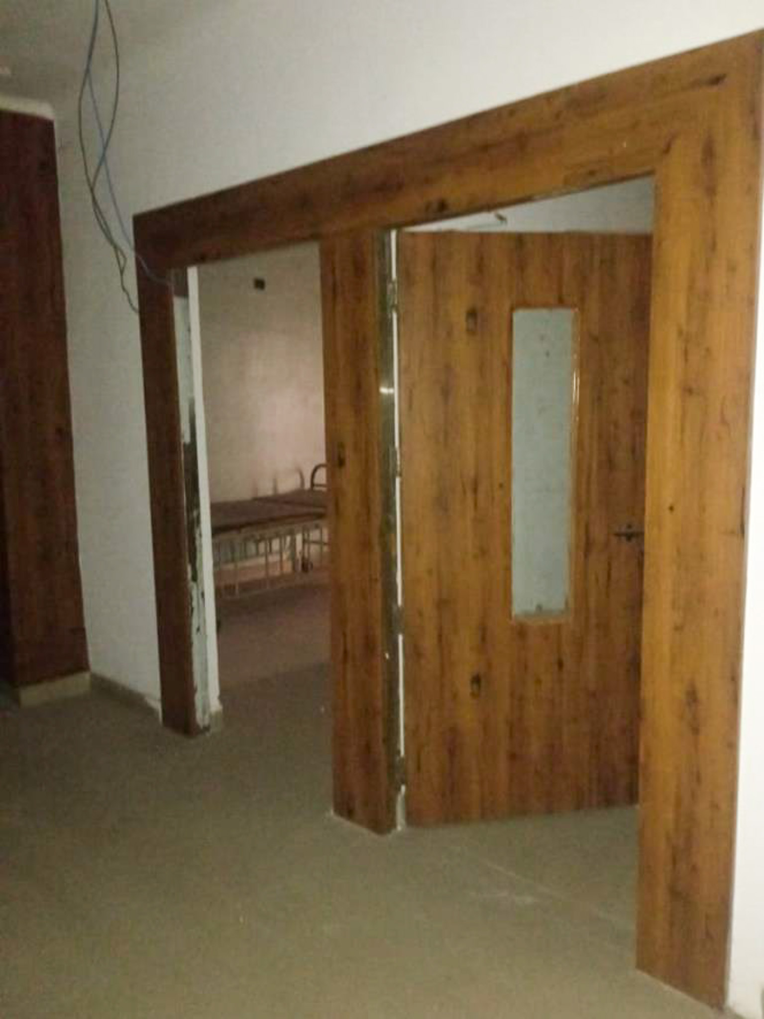 Office for sale in Malhotra Hospital, Bhatoli Kalan, Baddi Baddi — photo 9