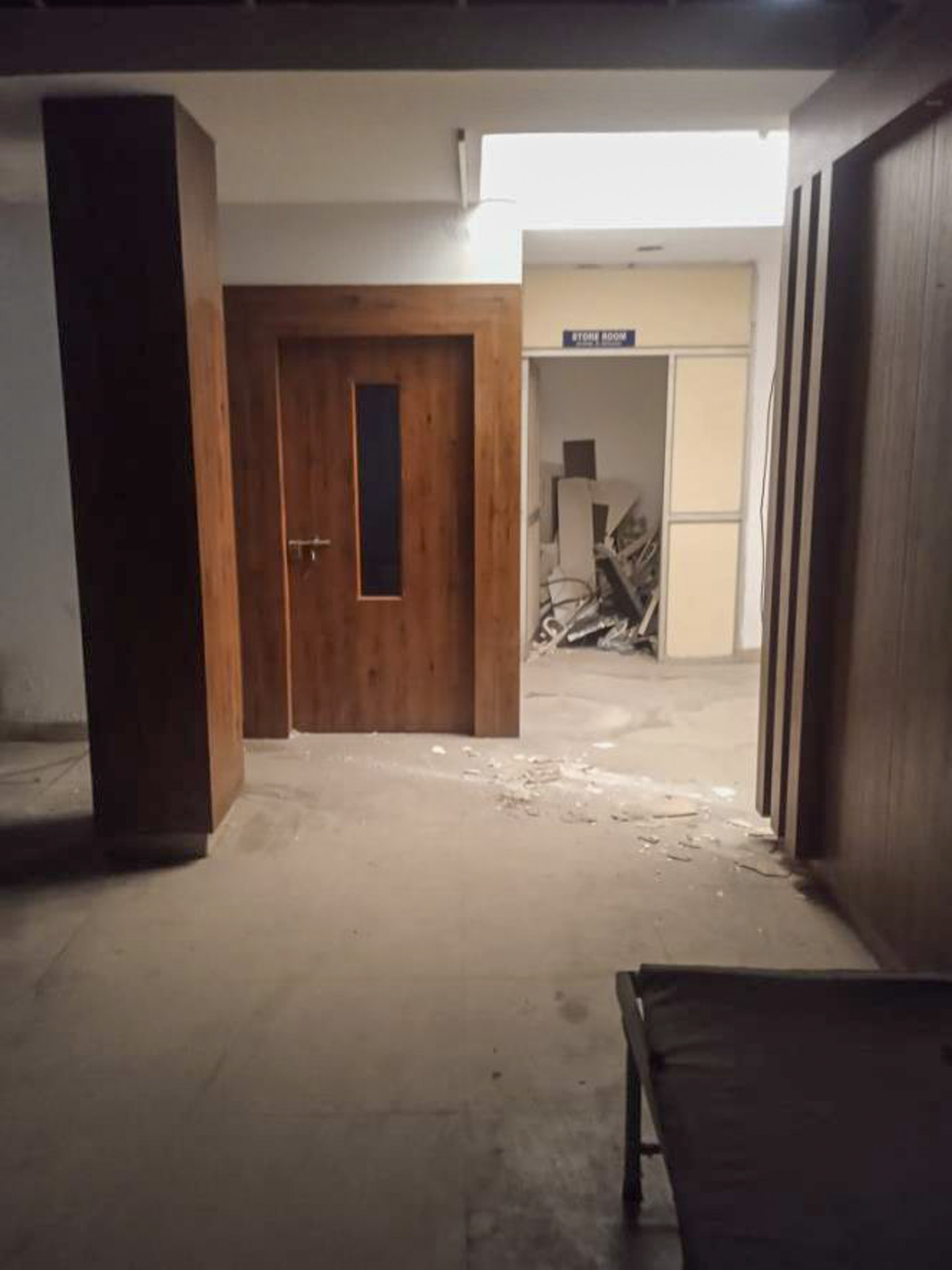 Office for sale in Malhotra Hospital, Bhatoli Kalan, Baddi Baddi — photo 33
