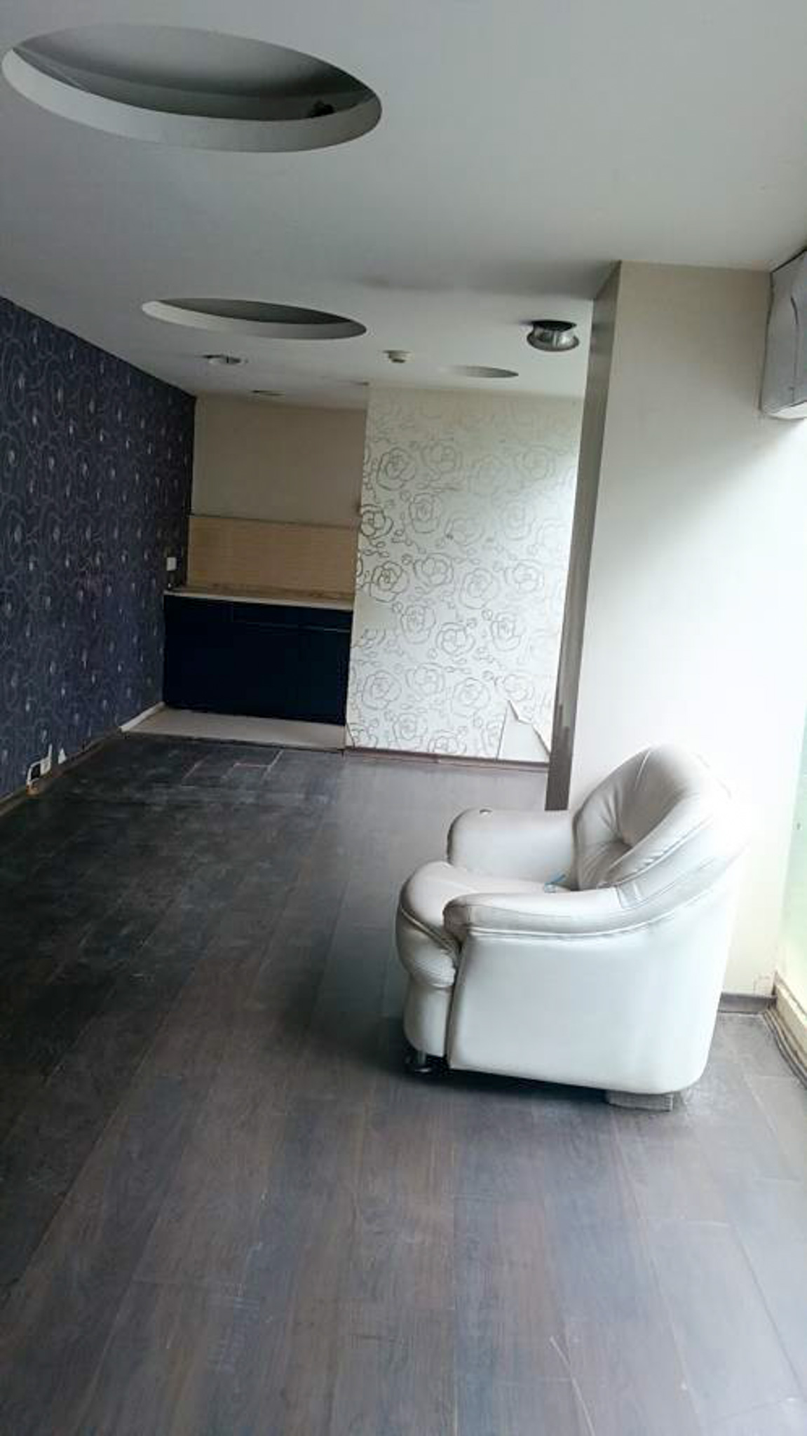 106.18 square meter Shops for sale in PUNE Pune — photo 3