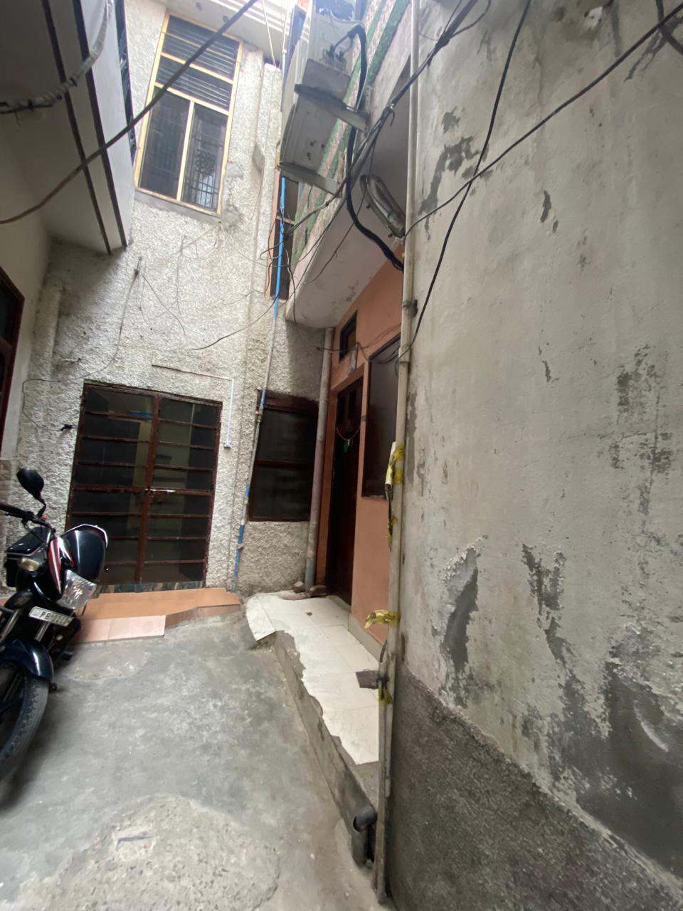 540 square feet Individual House for sale in Amritsar — photo 1