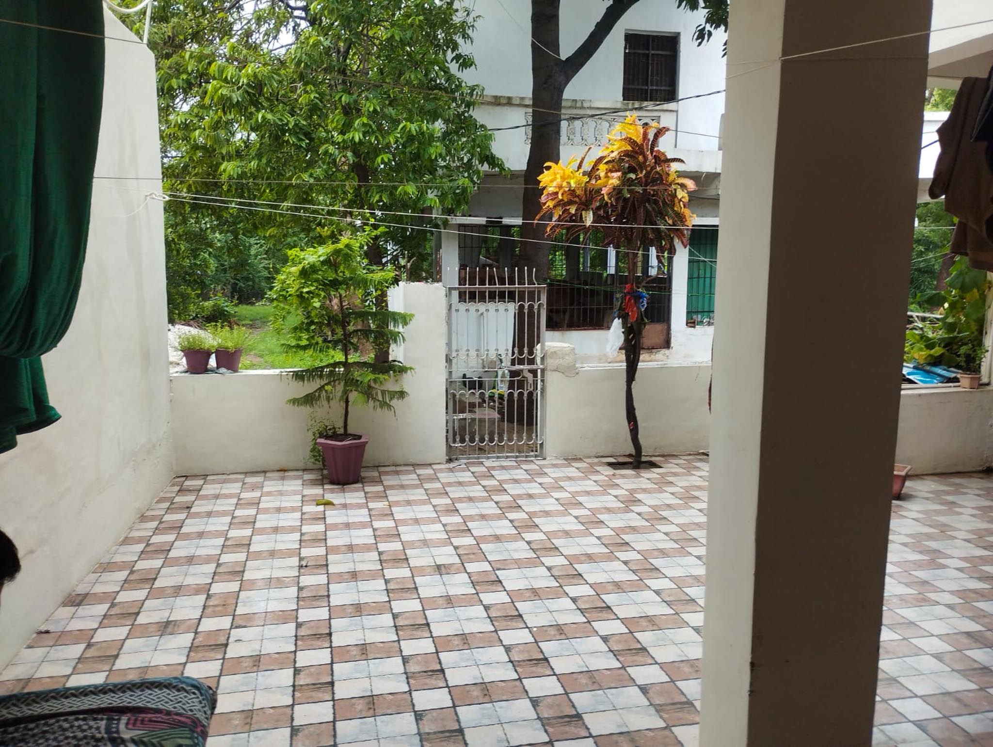 259.82 square meter Individual House for sale in LUNAWADA Dahod — photo 4
