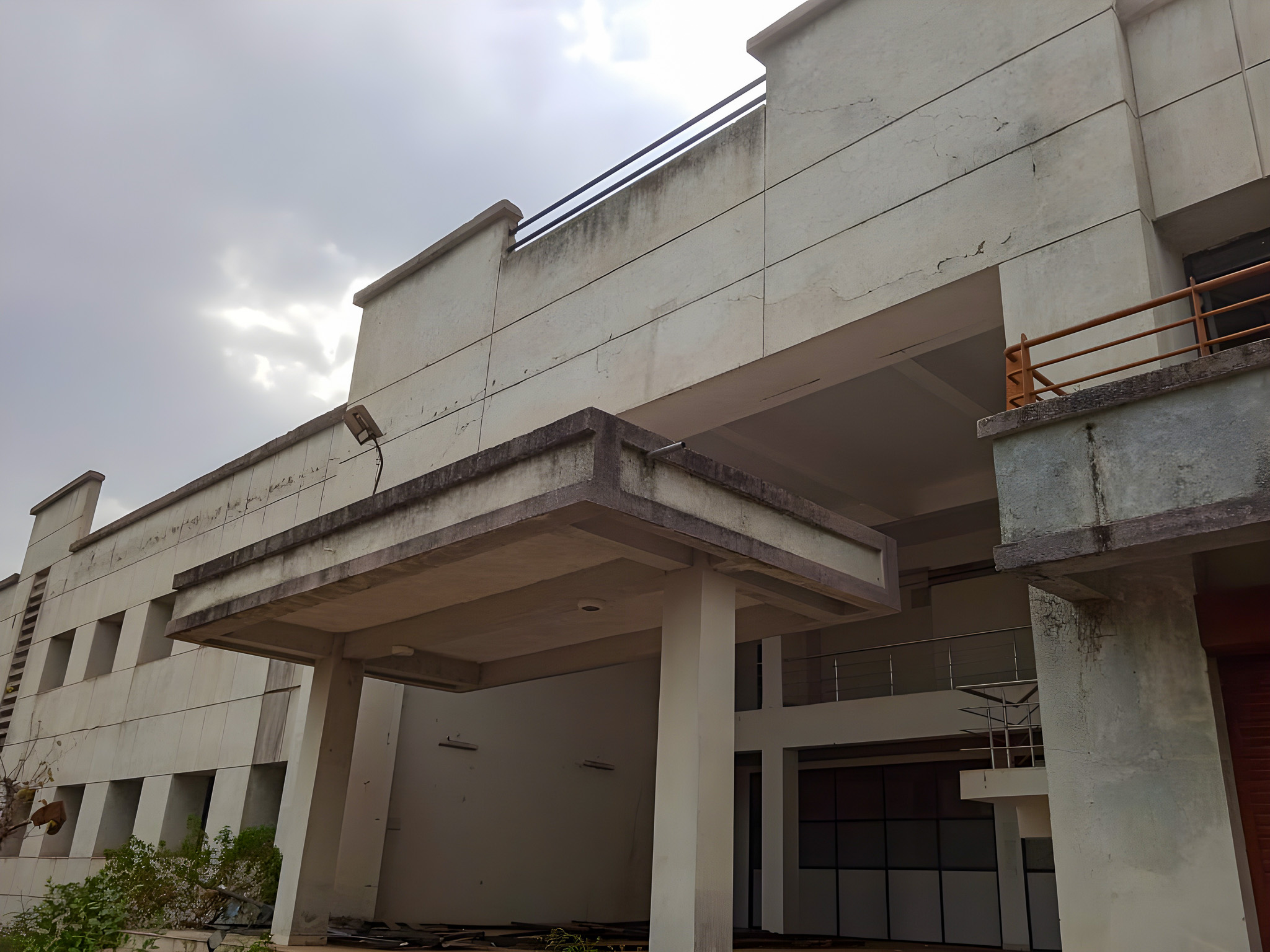 Industrial Plot with Factory Building for sale in Village Hiwarasena Pandhurna Industrial Area — photo 11