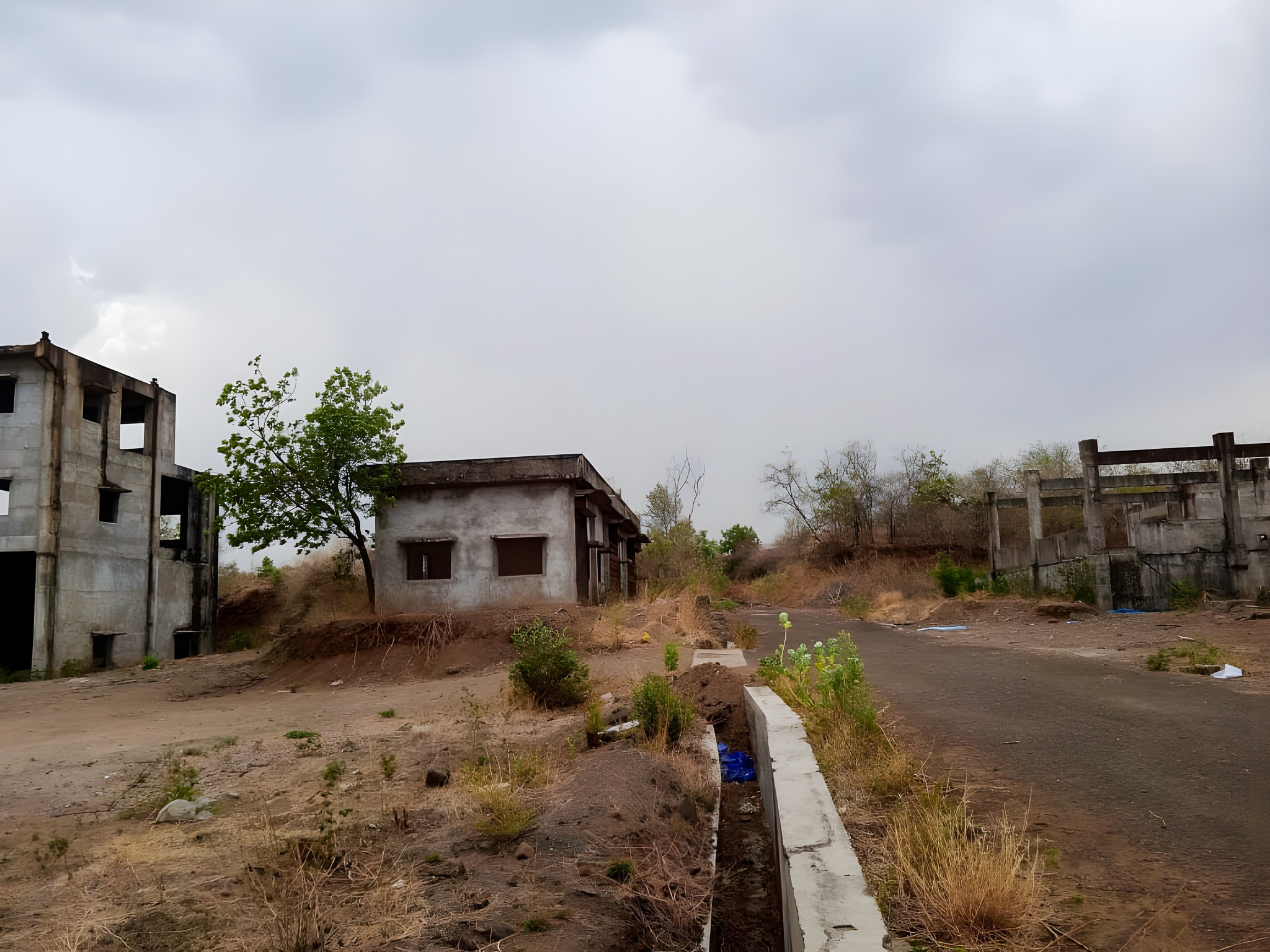 Industrial Plot with Factory Building for sale in Village Hiwarasena Pandhurna Industrial Area — photo 14