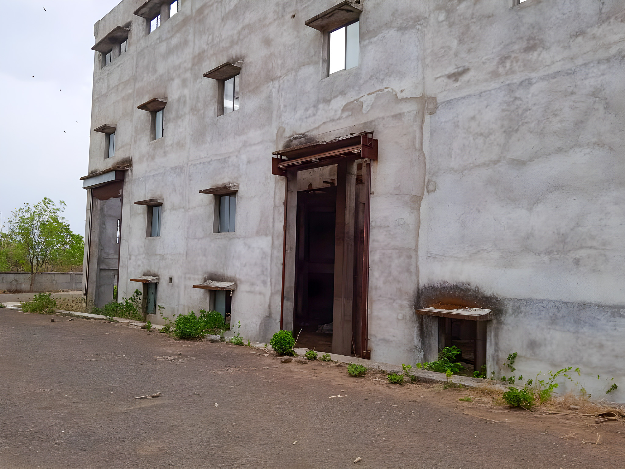 Industrial Plot with Factory Building for sale in Village Hiwarasena Pandhurna Industrial Area — photo 16