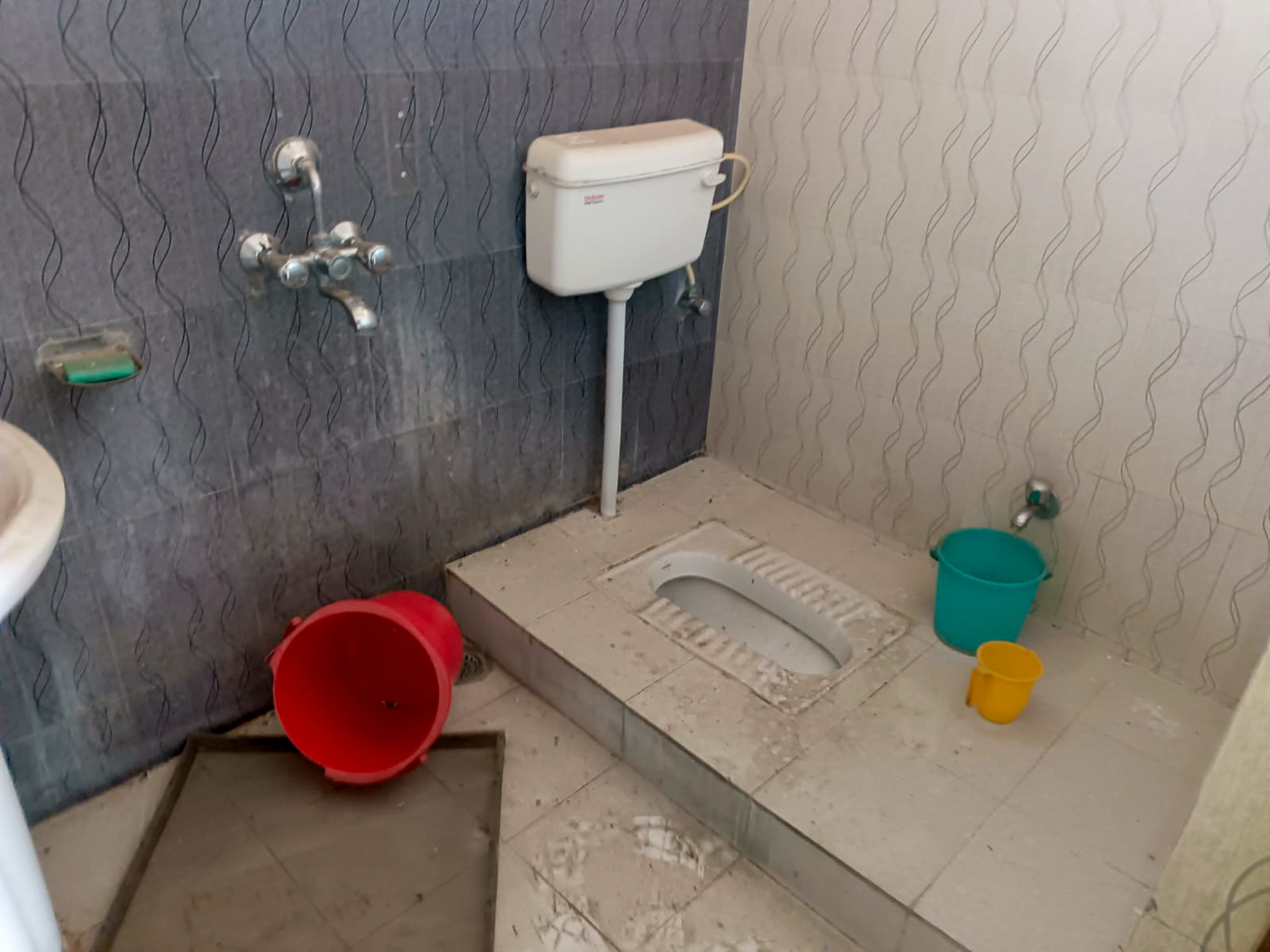 3 BHK Flat for sale in HIG FLATS HOUSING  BOARD PIRDA  RAIPUR, RAIPUR Raipur — photo 1