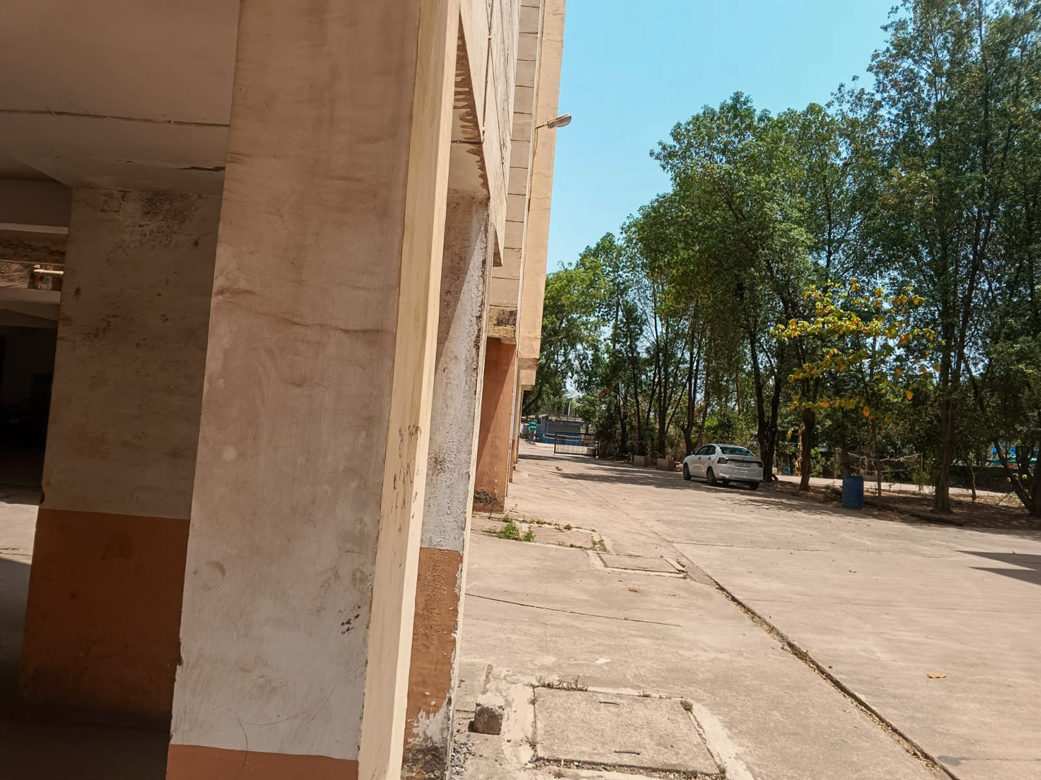 3 BHK Flat for sale in HIG FLATS HOUSING  BOARD PIRDA  RAIPUR, RAIPUR Raipur — photo 2