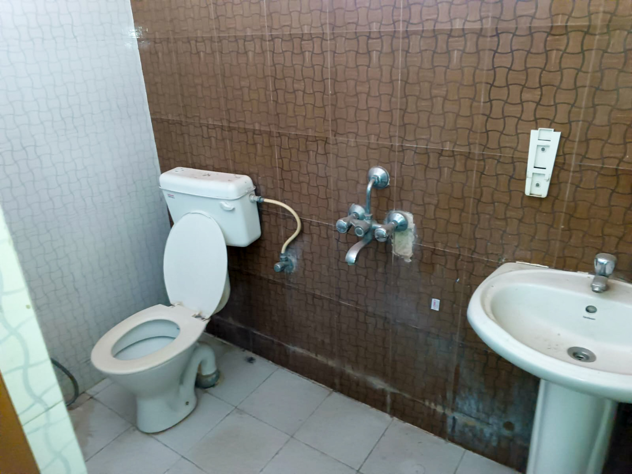 3 BHK Flat for sale in HIG FLATS HOUSING  BOARD PIRDA  RAIPUR, RAIPUR Raipur — photo 7